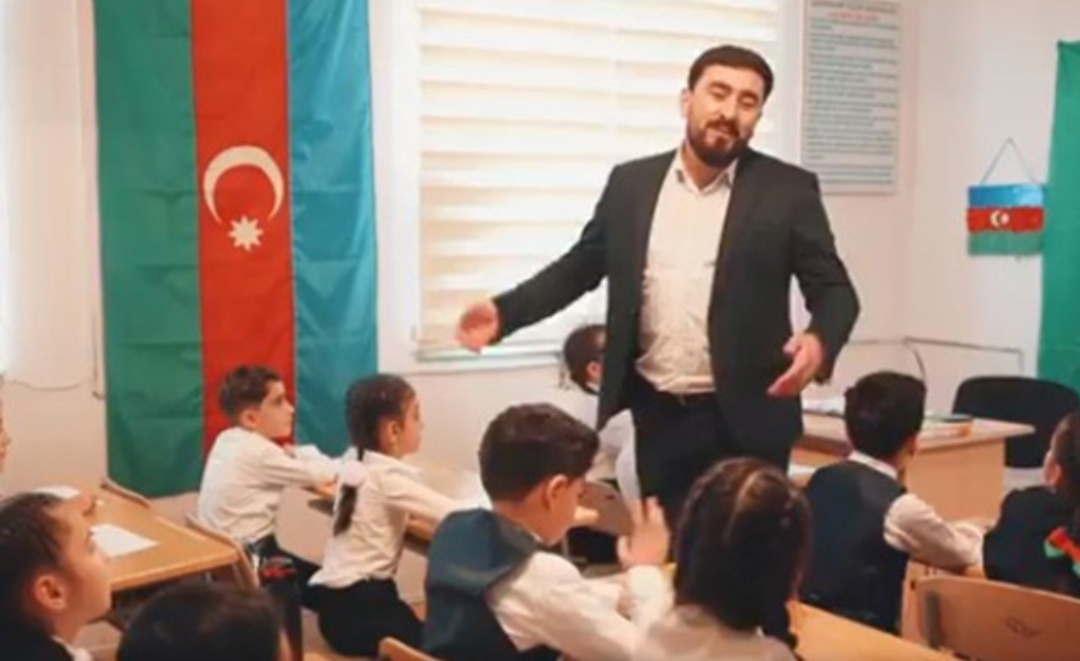 Dini klipin çəkildiyi məktəbin rəhbəri CƏZALANDIRILIB