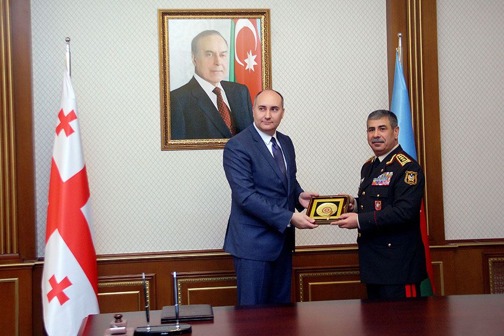 Müdafiə nazirləri arasında əməkdaşlıq PLANI