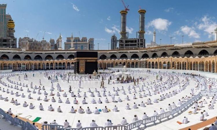 Ümrə ziyarəti üçün müraciət edənlərin sayı açıqlandı