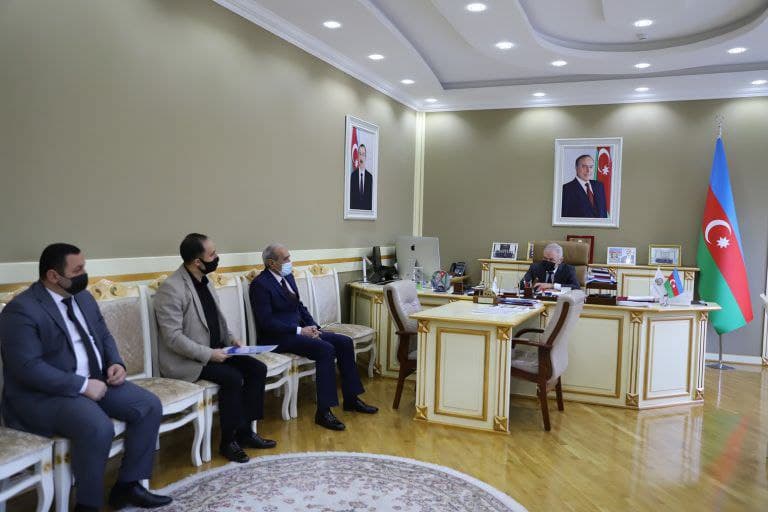 Rektor Türkiyədən qayıdan universitet əməkdaşlarını qəbul etdi