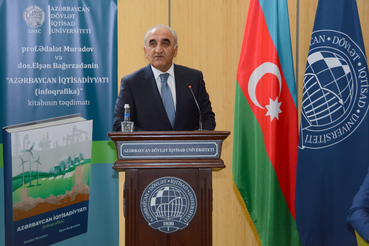 UNEC-də kitab təqdimatı - FOTO