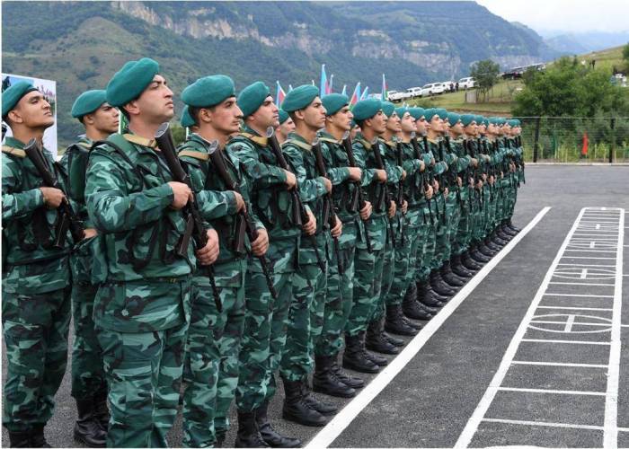 DSX hərbçilərinin və mülki işçilərinin maaşı QALDIRILDI