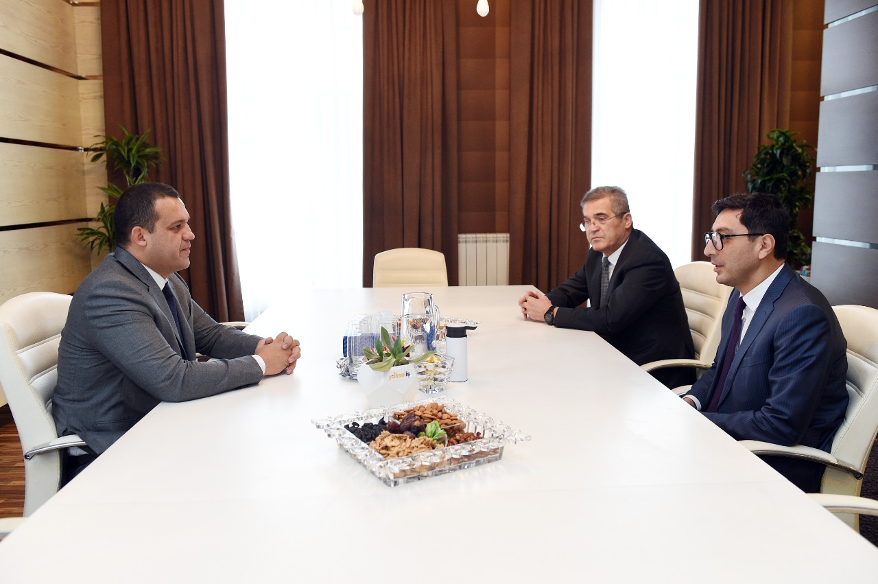 Beynəlxalq Boks Assosiasiyasının prezidenti Azərbaycana gəlib