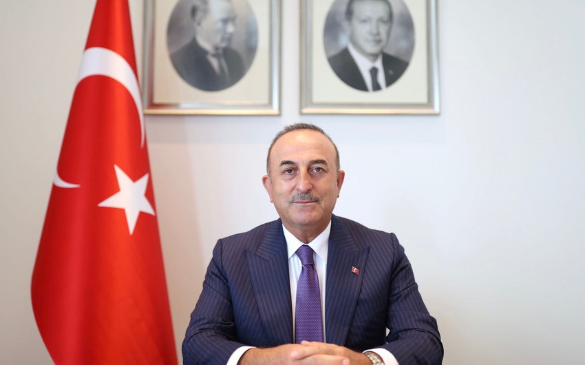 Çavuşoğlu İlham Əliyevi təbrik etdi