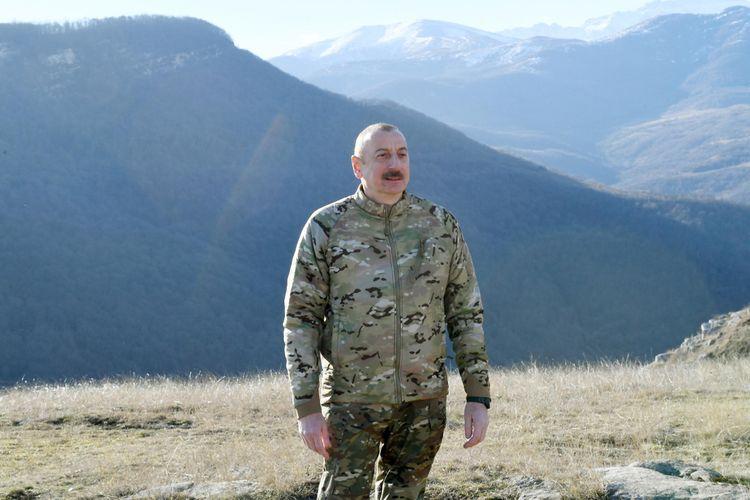 İlham Əliyev: “Kədərlənirəm ki, atam bu günü görə bilməyib”