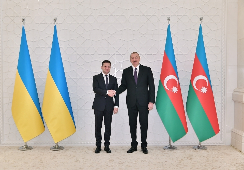Ukrayna prezidentindən İlham Əliyevə zəng gəldi