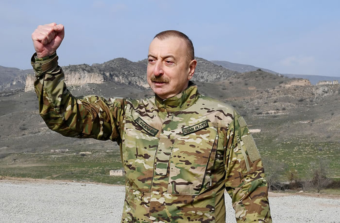 İlham Əliyev Orduya diqqət və qayğıdan DANIŞDI
