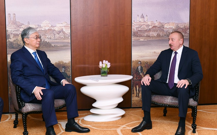 Qazaxıstan Prezidenti İlham Əliyevə zəng etdi