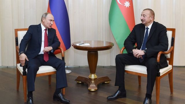 Putin İlham Əliyevə zəng etdi