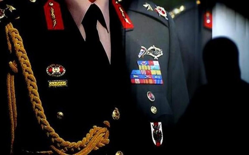 Türkiyə ordusunun 150 generalı vəzifəsindən azad edilib