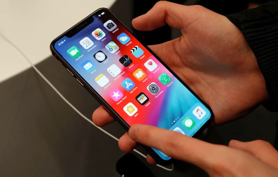ABŞ-ın Rusiyaya sanksiyaları smartfonların satışına təsir edəcək