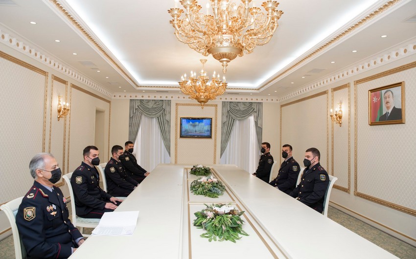 Vilayət Eyvazov Türkiyədə magistr təhsili almış polislərə vəzifə verdi