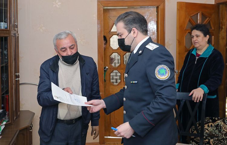 Şəhid və qazi ailələrinin 31 üzvünə Azərbaycan vətəndaşlığı verildi