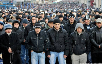 Rusiyada qanunsuz işləyən miqrantlar deportasiya olunacaq