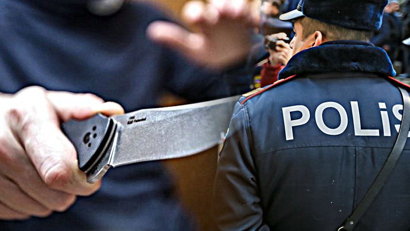 Sumqayıtda iki polis BIÇAQLANDI