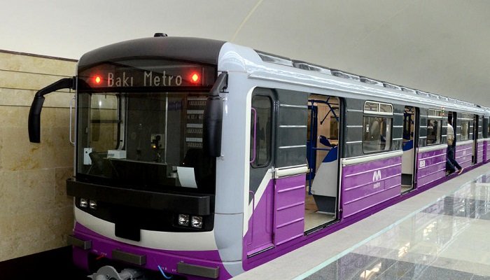 Bakı metrosunun iş vaxtı 1 saat uzadıldı 
