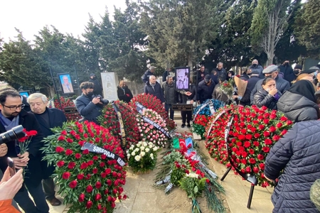 Böyük azərbaycanlı ilə vida: “Xüsusi missiya ilə gəlmişdi; üzüağ gedir, yolu açıq olsun!” - Fotolar
