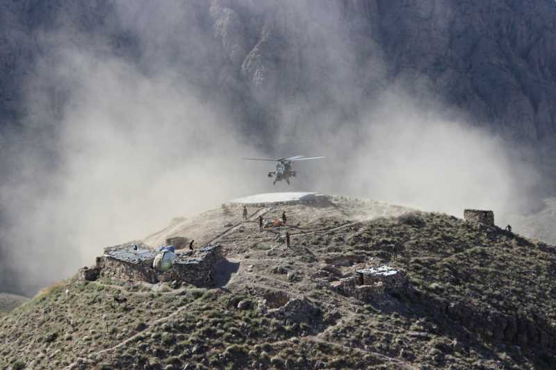 Pakistan Türkiyədən helikopter alınmasını dayandırdı