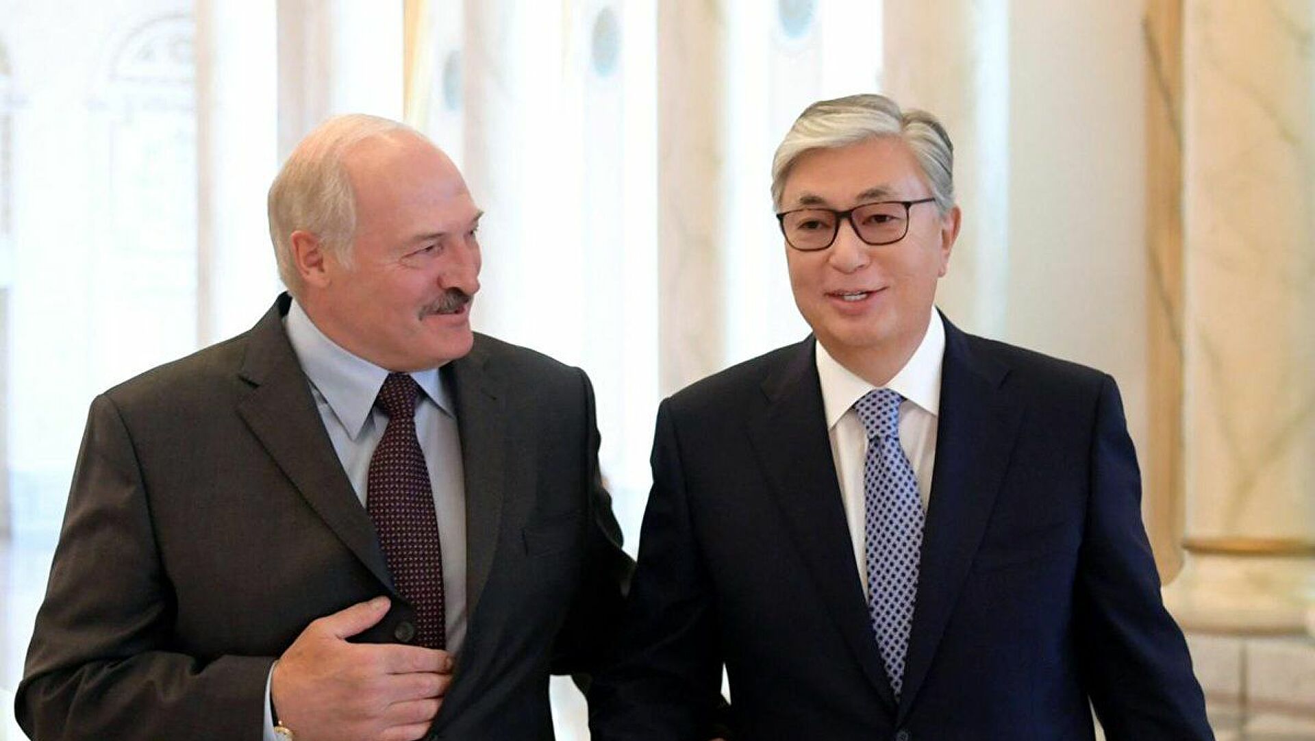 Lukaşenko Putin və Tokayevə zəng etdi
