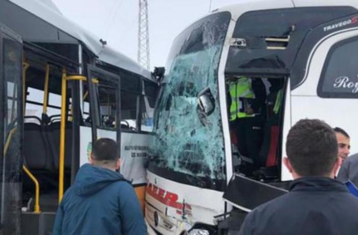 Toqquşma zamanı avtobuslarda sərnişin olmayıb - RƏSMİ