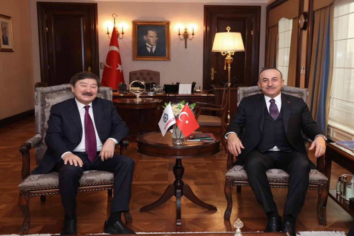 Mövlud Çavuşoğlu TÜRKSOY-un Baş katibi ilə görüşdü