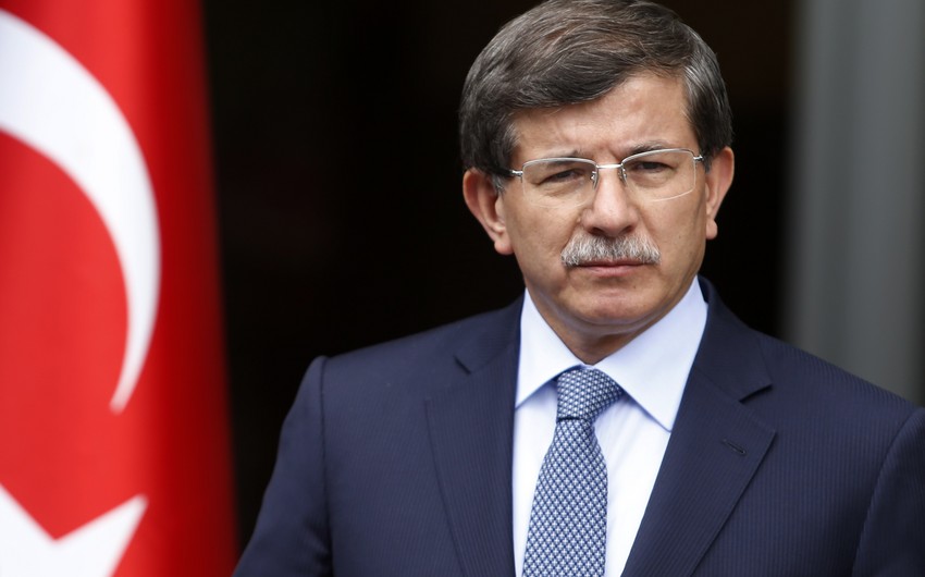Əhməd Davudoğlu Tokayevin KTMT-yə müraciətindən TƏƏSSÜFLƏNİB