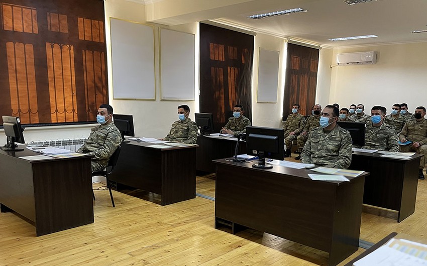 Orduda tabor komandirləri ilə TOPLANIŞ
