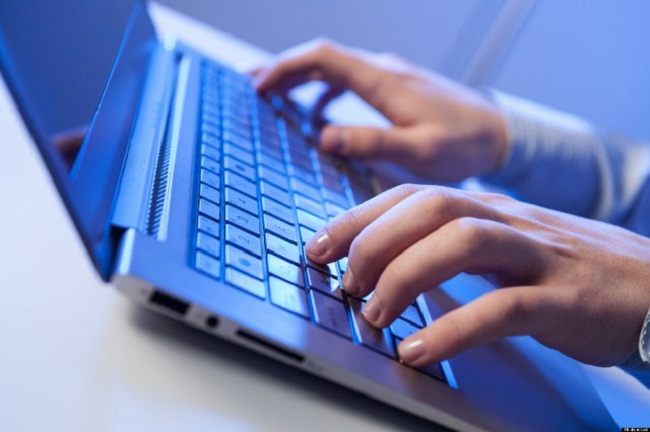 Qazaxıstanda internet yenidən bağlandı