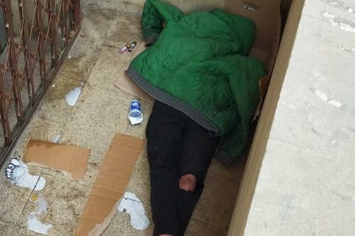 11 yaşlı uşaq 