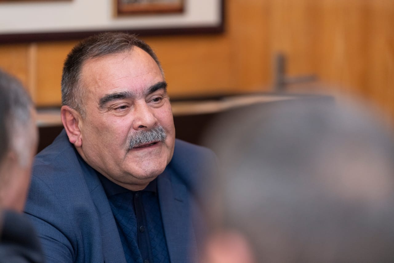 Elmi dərəcə alanlara pul mükafatı verilir - REKTOR