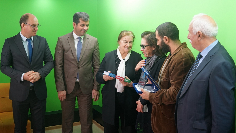 “Şirməmməd Hüseynov mükafatı” Ramiz Abutalıbovun ailəsinə təqdim edildi - FOTOLAR 