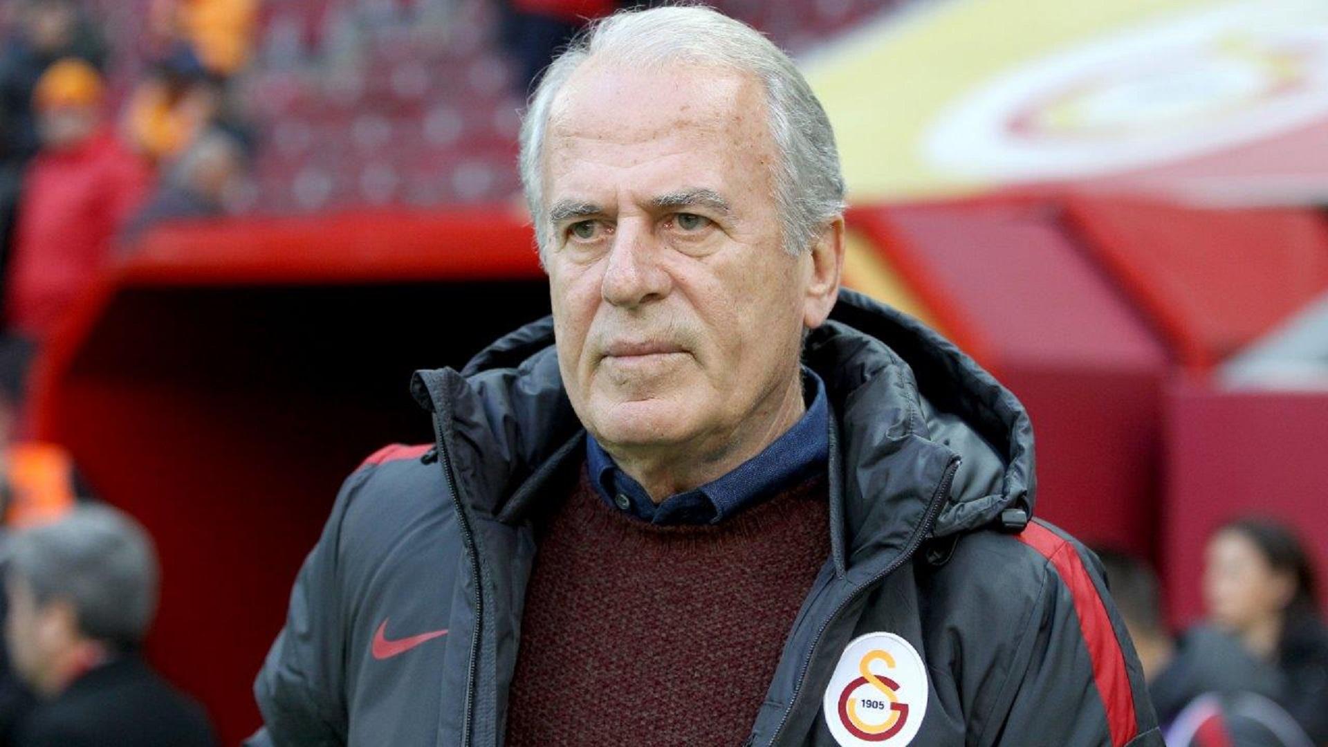 Mustafa Denizli istefa verdi