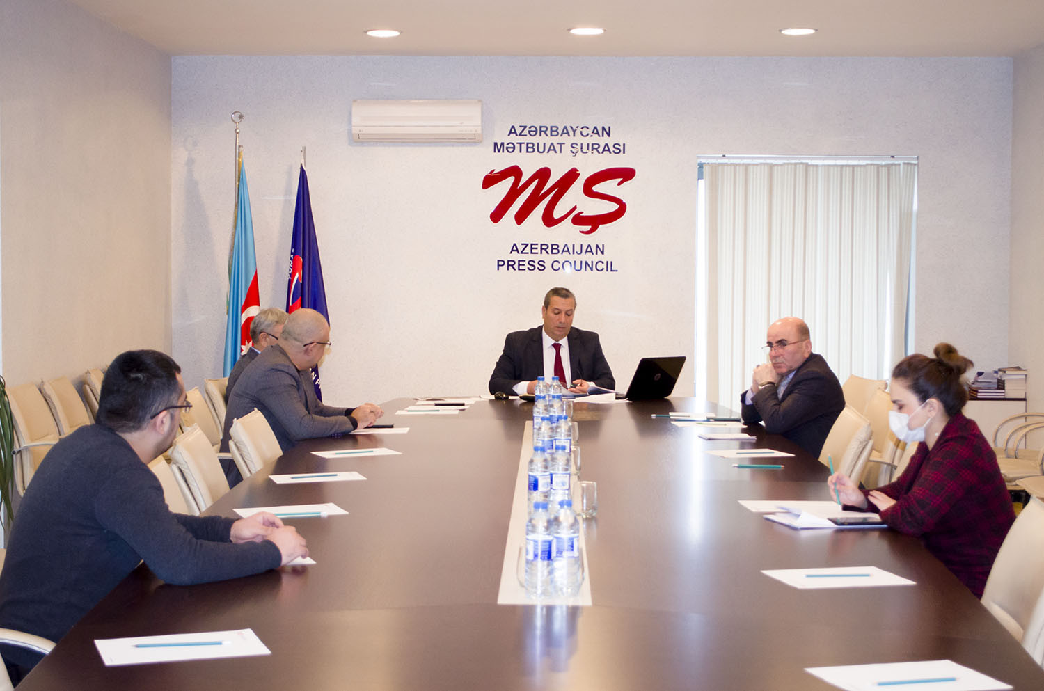Mətbuat Şurasından bu sayta XƏBƏRDARLIQ