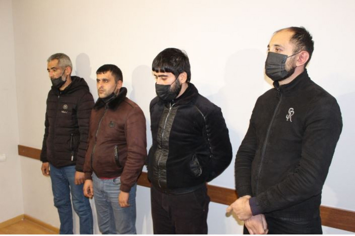 Silsilə oğurluqlar edən dəstə tutuldu