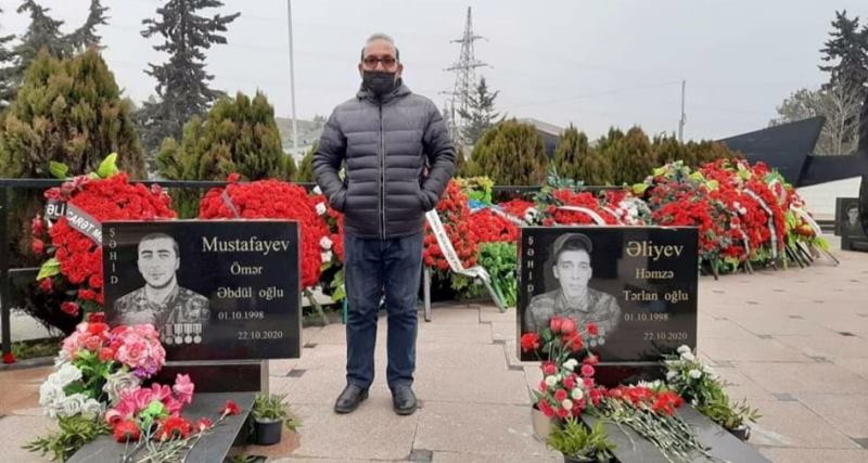 Şəhid ailələrini ziyarət edən jurnalist: “Özümü onların xidmətçisi bilirəm” - MÜSAHİBƏ 