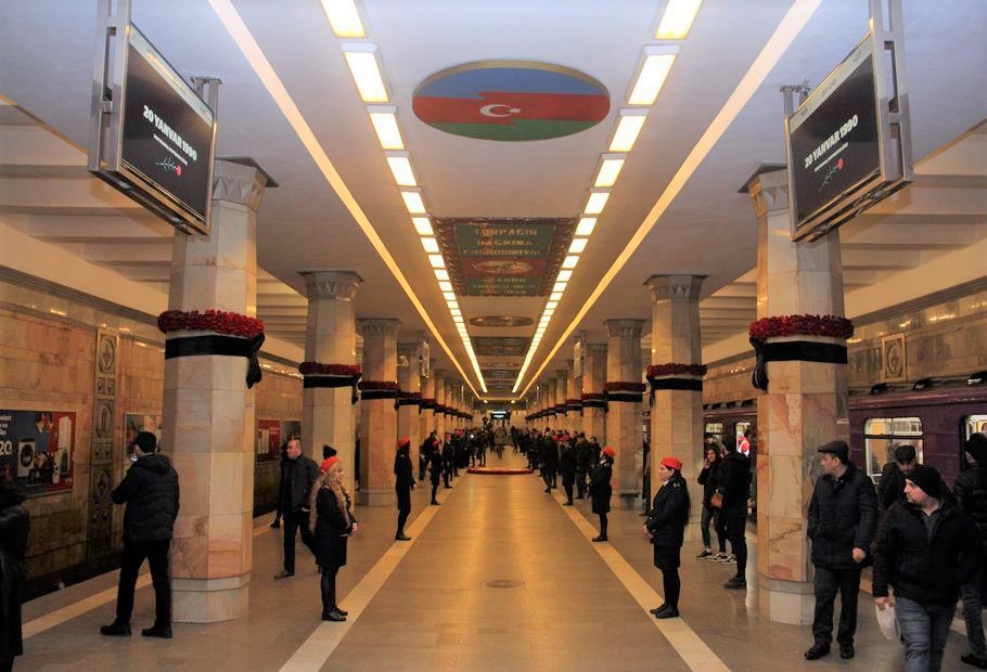 20 Yanvar günü metro gücləndirilmiş rejimdə çalışacaq