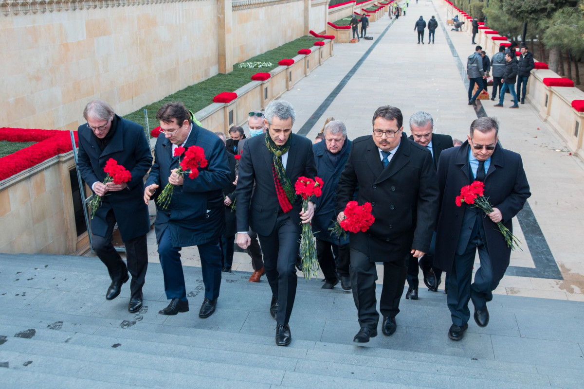 Aİ səfiri Azərbaycan xalqına başsağlığı verdi