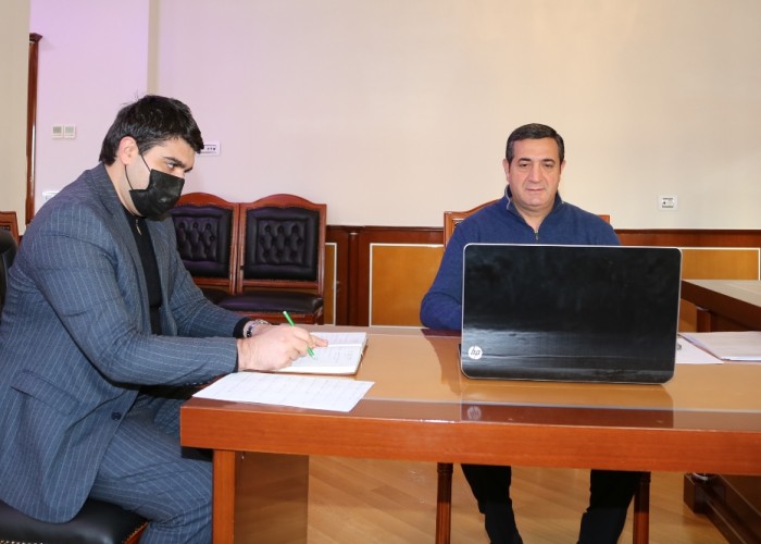 Mahir Abbaszadə seçicilərlə videoqəbul keçirib - FOTO