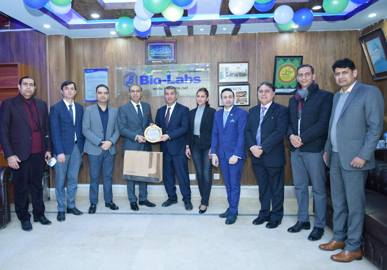 Azərbaycan səfiri Pakistanın sənaye bölgələrinə getdi