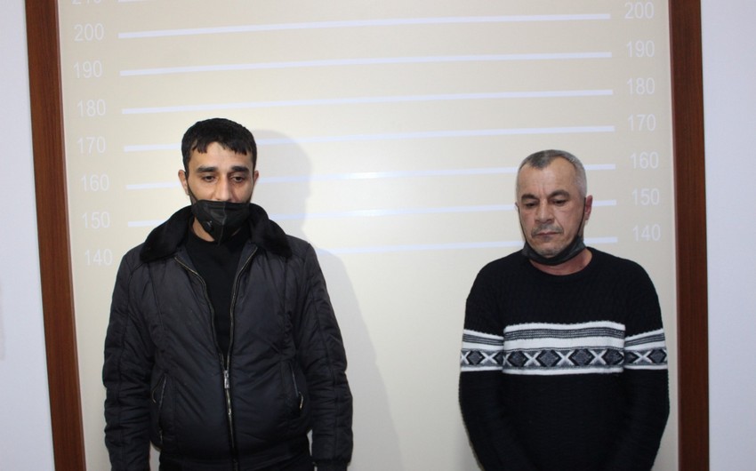 Narkotiki mürəbbə bankalarının arasında gizlətdi... 