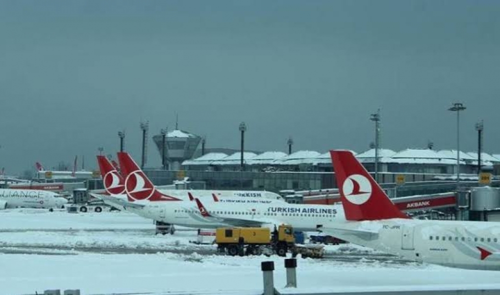 “Türk Hava Yolları” 80-dən artıq reysi təxirə saldı
