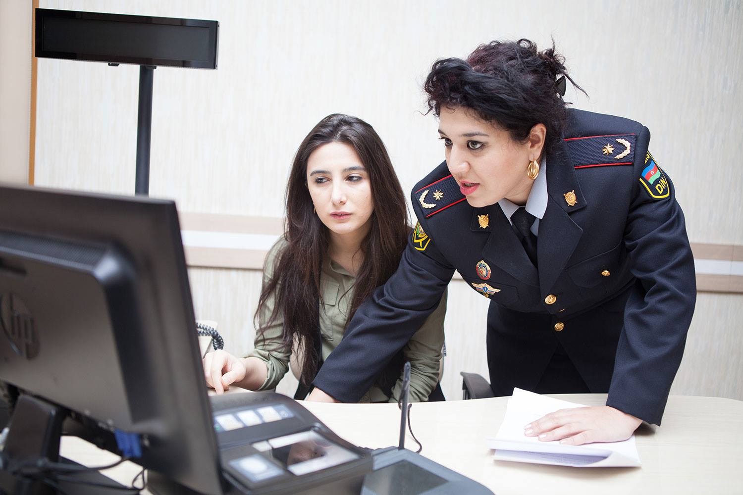 Polis idarələrindəki vətəndaş qeydiyyatları LƏĞV OLUNDU