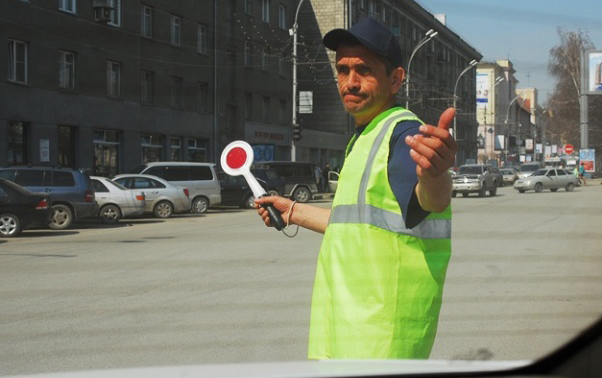 Bakıda 35 “parkovşik”ə 2800 manat CƏRİMƏ YAZILDI