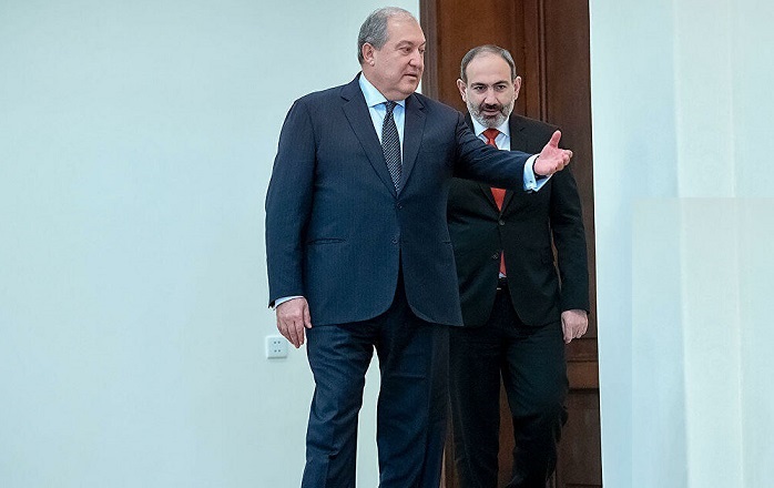 Ermənistanda hakimiyyət prezidentliyə yeni namizəd AXTARIR