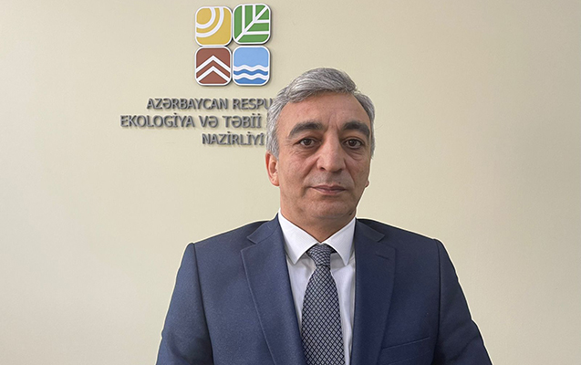 Nazir özünə yeni müşavir təyin etdi
