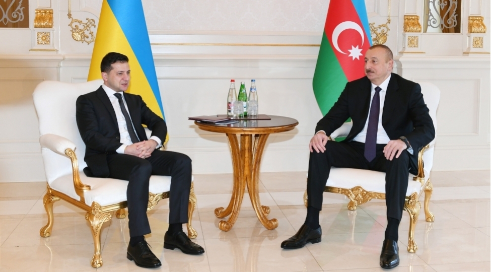 İlham Əliyev və Zelenski MÜZAKİRƏ APARDI