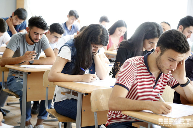 İmtahandan əvvəl bu məhsulları yemək lazımdır