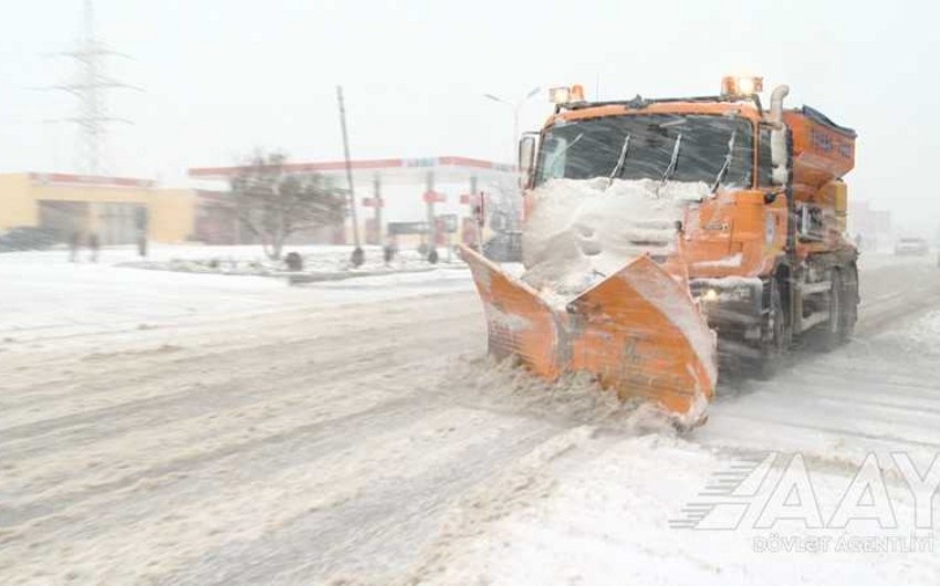 Nazirlikdən hava xəbərdarlığı - Yollar buz bağlayacaq