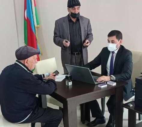 Azercell ahıl abunəçilərinin xidmətində!