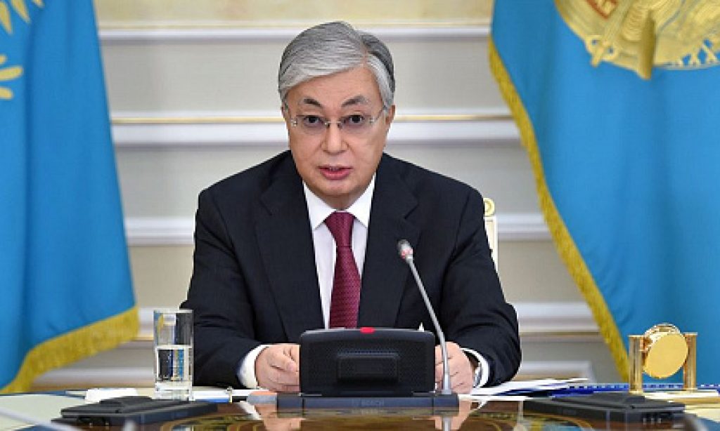 Tokayev dövlət katibinin səlahiyyətlərini genişləndirdi